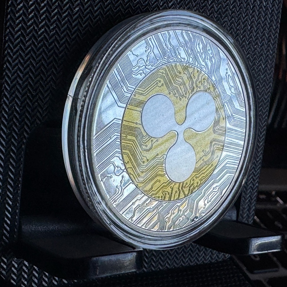 COPY - XRP RIPPLE CRYPTO COLLECTABLE COIN